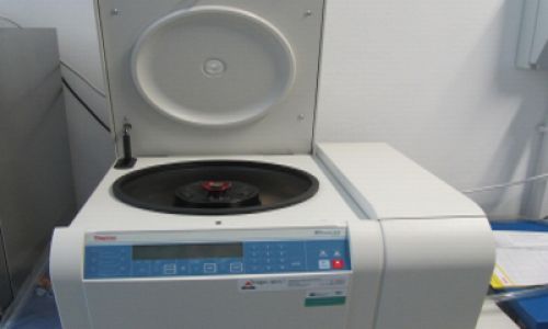 Chlazená centrifuga Thermoscientific HERAEUS MULTIFUGE X1R