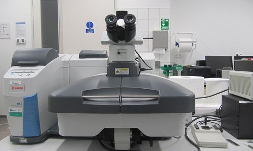 Raman microscope