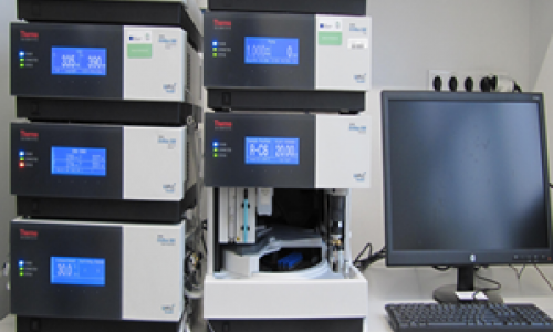 Liquid Chromatograph with Fluorescence Detector